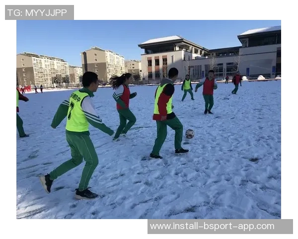 智诚足球比赛精彩回顾与分析助力青少年足球发展新机遇